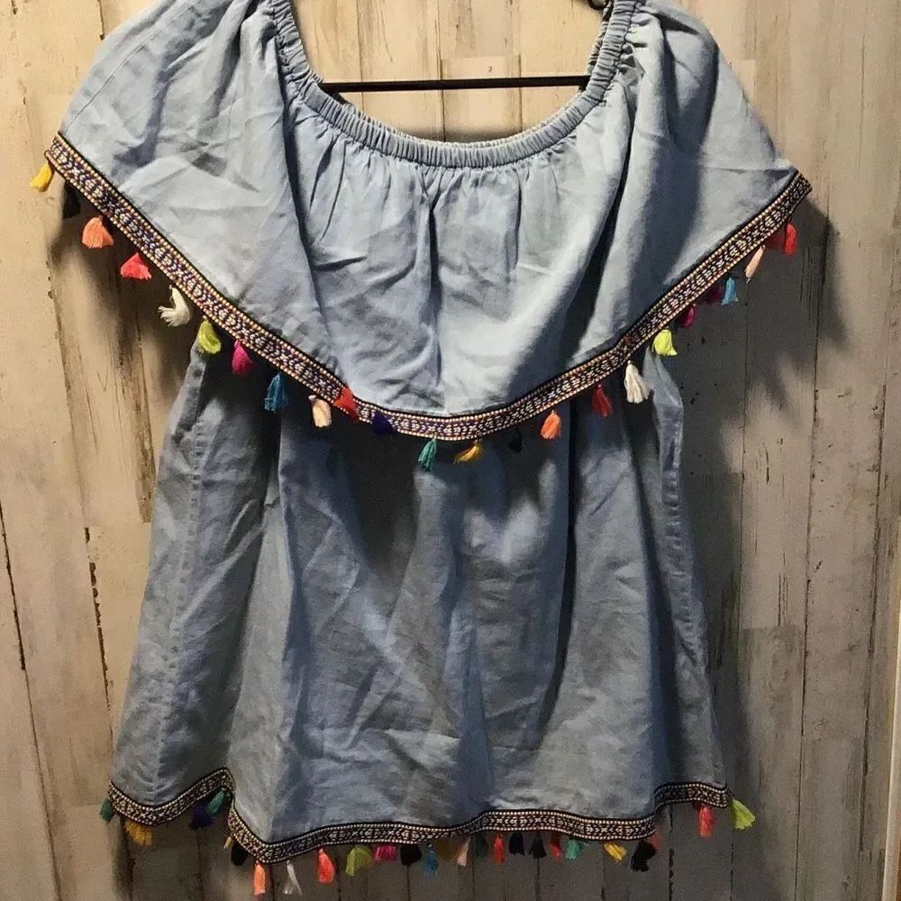 Blouse by speed limit off shoulder size large